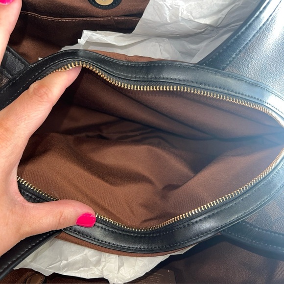 Coach Kristi Shoulder Bag Signature Canvas 2022 Brown - Picture 6 of 8